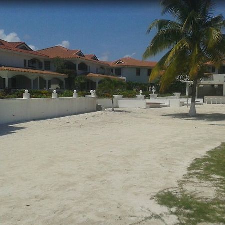 Sands Villas サン・ペドロ エクステリア 写真