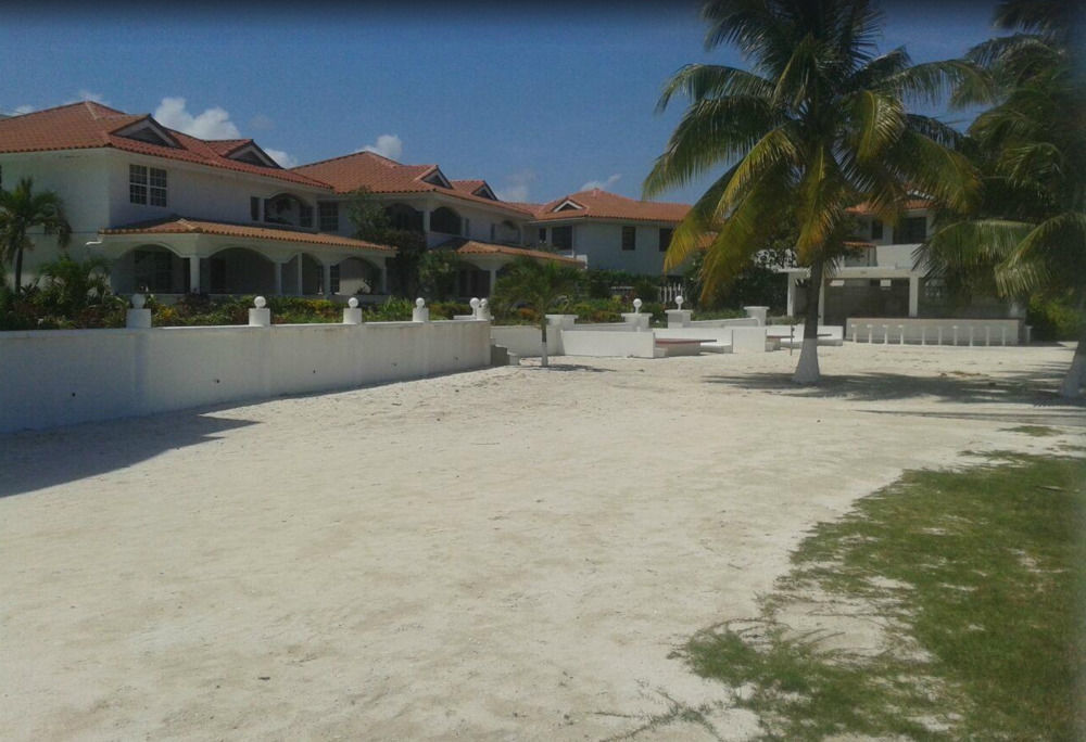 Sands Villas サン・ペドロ エクステリア 写真