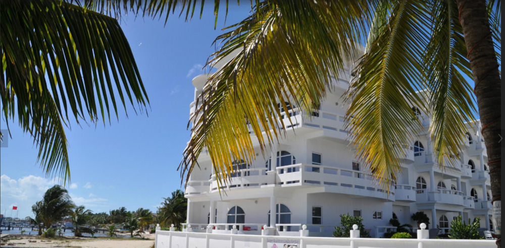 Sands Villas サン・ペドロ エクステリア 写真